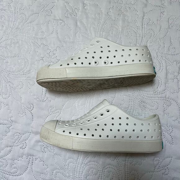 Native Jefferson Slip On Sneakers Size 12 - Picture 3 of 8